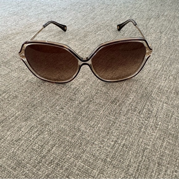 Coach Brown Sunglasses with Case - Picture 2 of 9